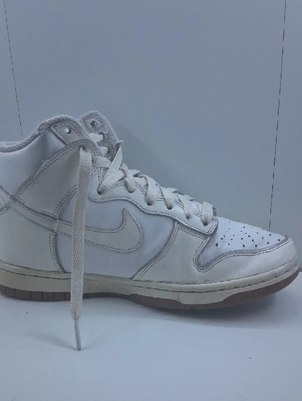 Nike White Men’s High-Top Sneakers